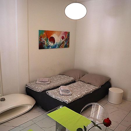 Laura Aristotelous Square Apartment 塞萨洛尼基 外观 照片